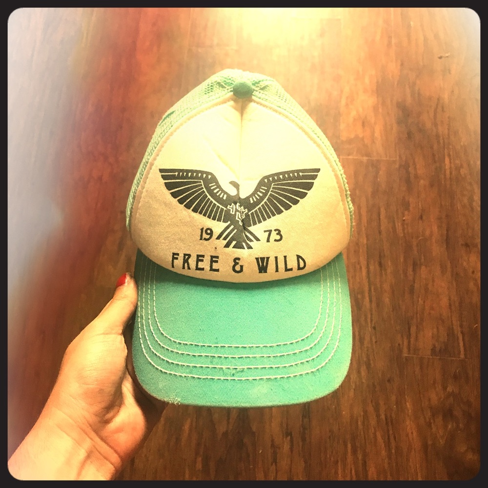 PACSUN Free and wild trucker hat